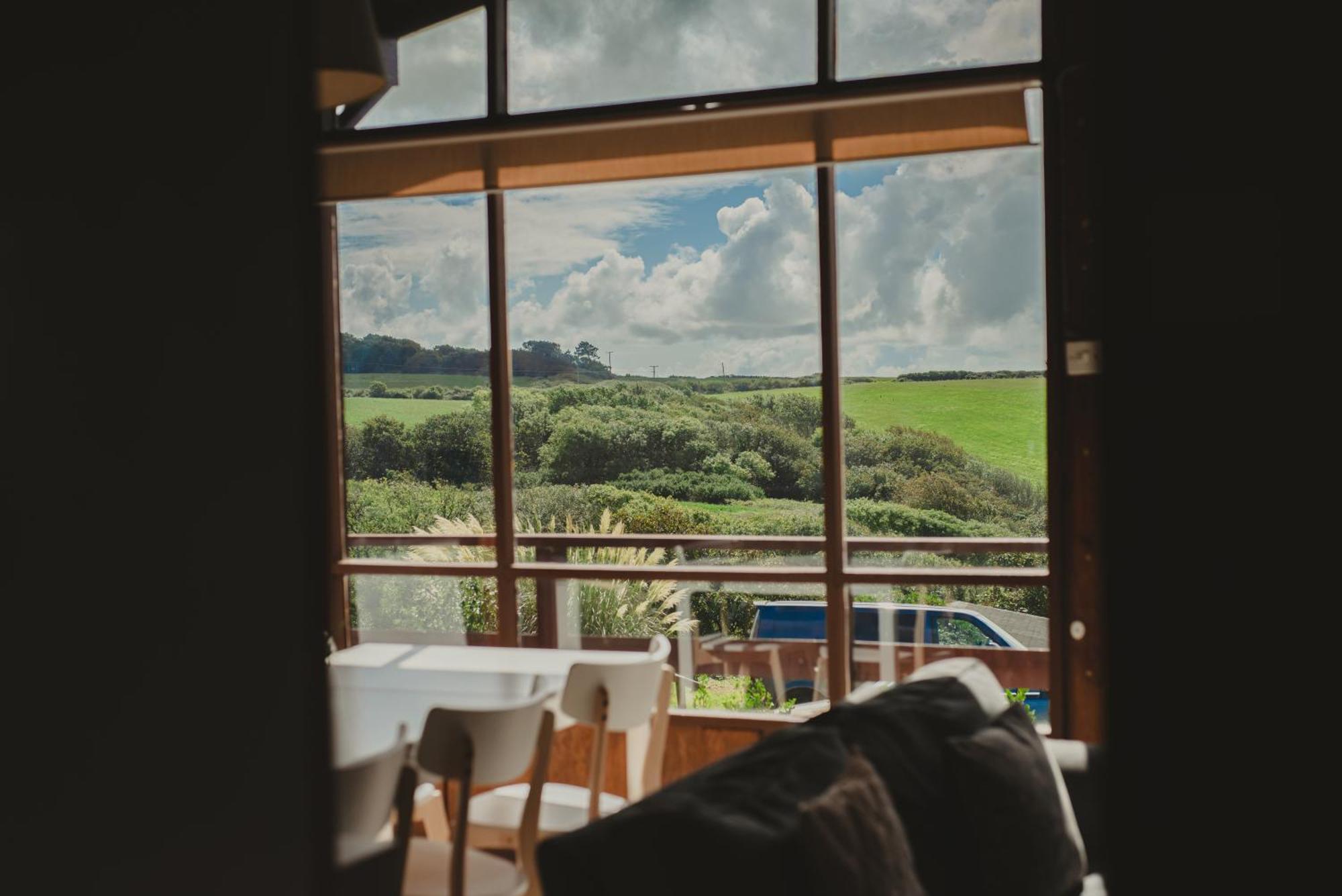 Timber Hill Self Catering Cedar Lodges Броуд Хейвън Екстериор снимка