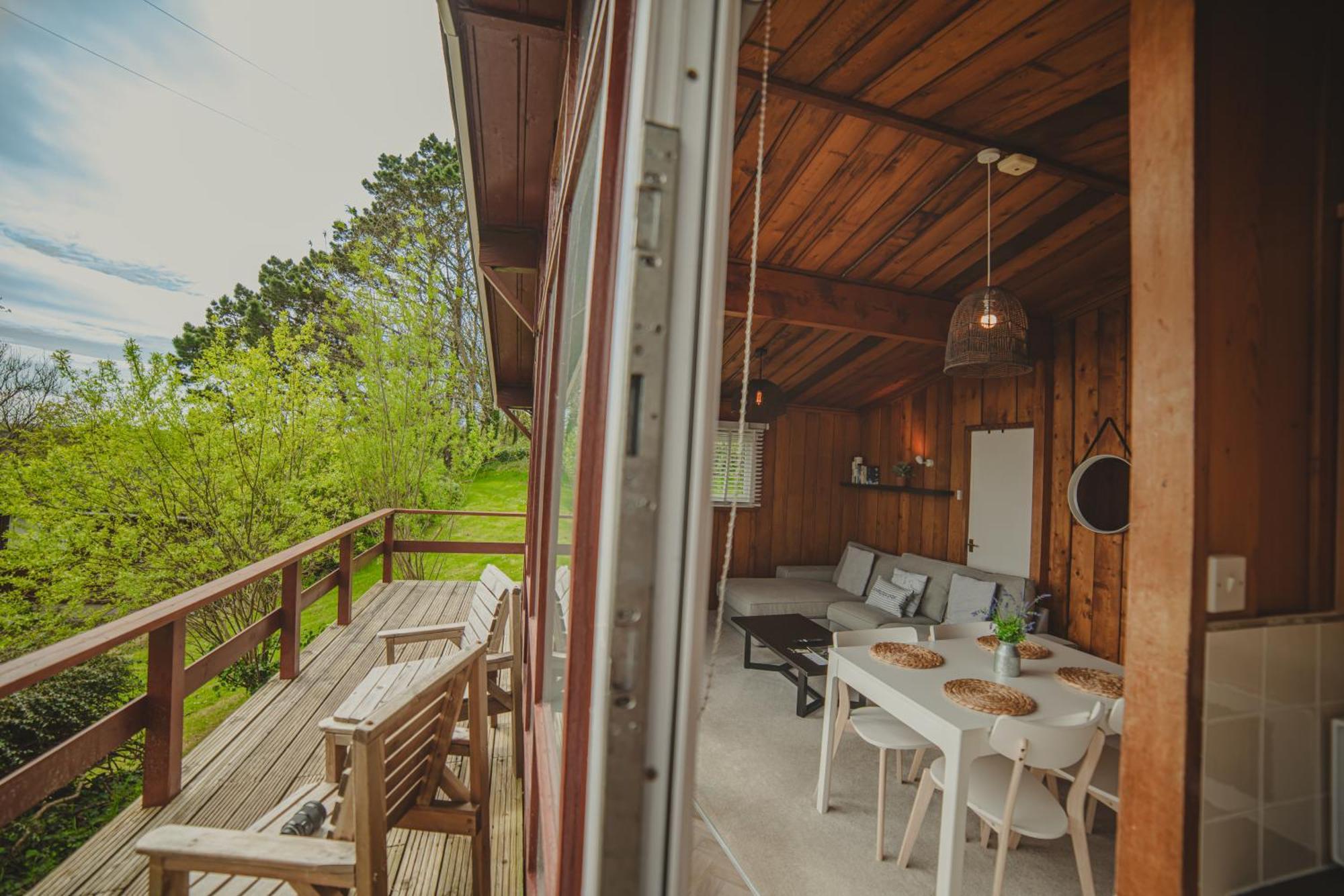 Timber Hill Self Catering Cedar Lodges Броуд Хейвън Екстериор снимка